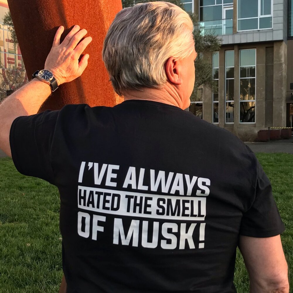 Custom Printed Anti-Tesla / Elon Musk Shirt! Unisex M